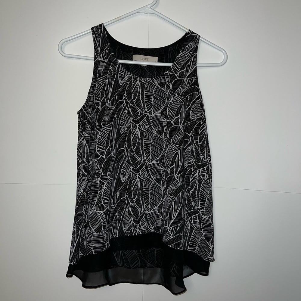 Loft Black White Palm Leave Print Sleeveless Top